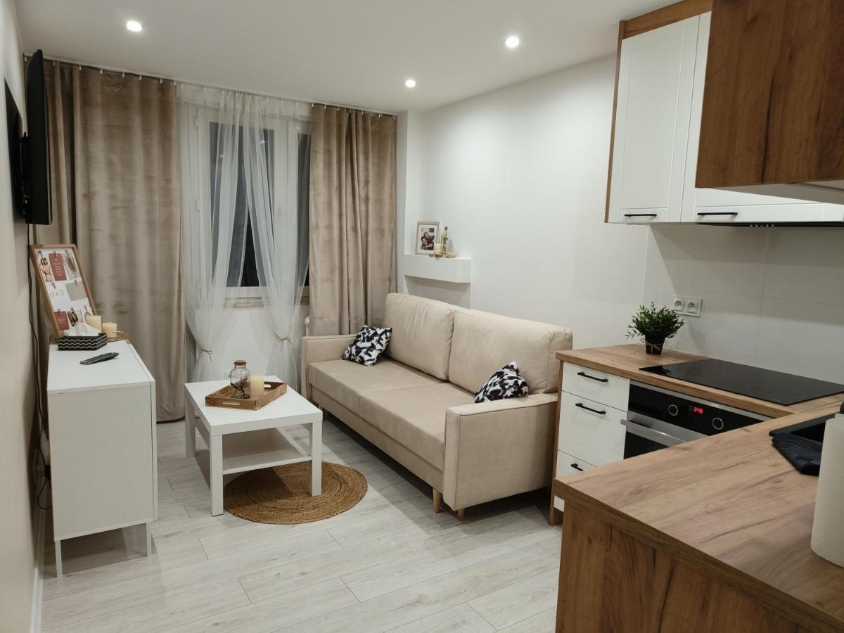 Mieszkanie W Centrum Tarnowa Экстерьер фото